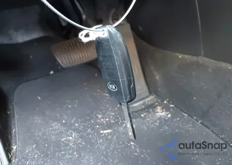 2019 Kia Optima Lx z USA, uszkodzony, nr VIN 5XXGT4L31KG304023